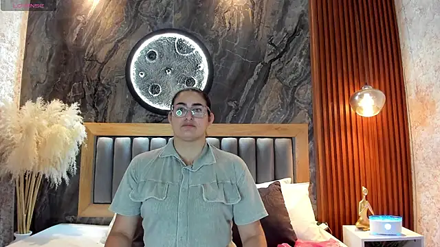 Snapshot of BellaPeers_ chatting on 20, 5, 2026 BellaPeers online show from 20, 5, 2026