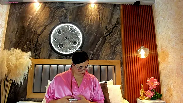 Snapshot of BellaPeers_ chatting on 25, 4, 2026 BellaPeers online show from 25, 4, 2026