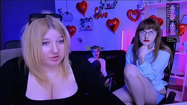 juli kisss online show from 11, 3, 2026