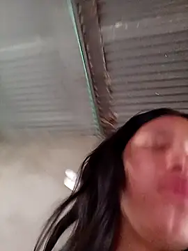 Snapshot of Little_Pau_Dirty chatting on 23, 10, 2025 Little Pau Dirty online show from 23, 10, 2025