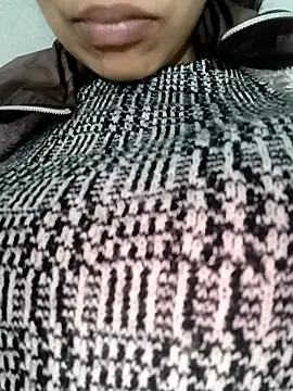 Snapshot of catreena chatting on 21, 12, 2025 catreena online show from 21, 12, 2025