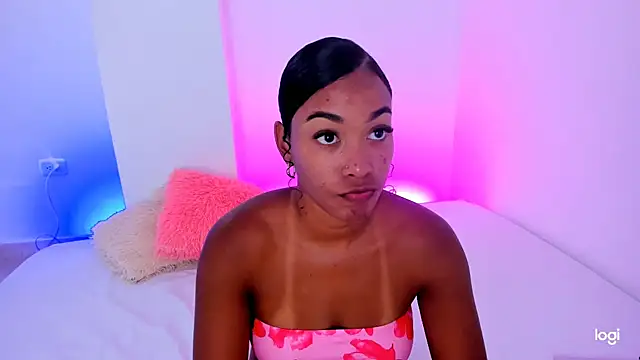 sasha fox00 online show from 3, 3, 2026