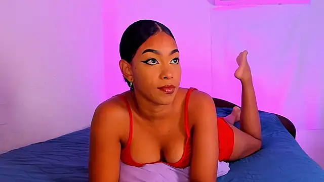 Snapshot of sasha_fox00 chatting on 29, 11, 2025 sasha fox00 online show from 29, 11, 2025