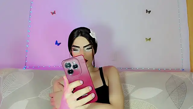 TatiGil online show from 6, 6, 2026