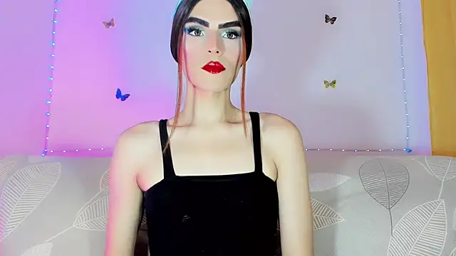 TatiGil online show from 7, 7, 2026