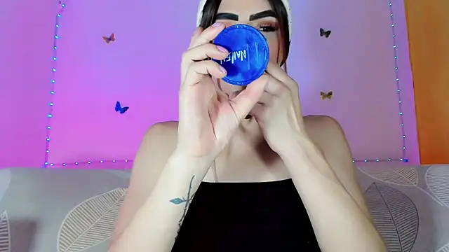 TatiGil online show from 20, 6, 2026