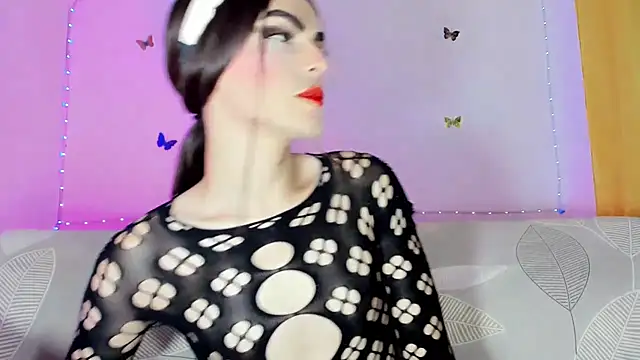 TatiGil online show from 30, 6, 2026