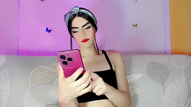 TatiGil online show from 18, 6, 2026