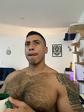 aaroncolombia online show from 15, 9, 2025