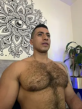 aaroncolombia online show from 4, 11, 2025