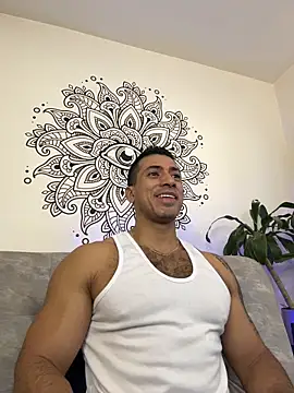 aaroncolombia online show from 1, 11, 2025