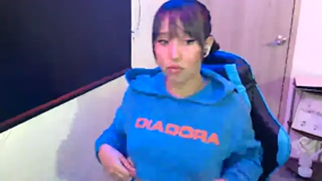 Snapshot of Skarlet_Adams28 chatting on 19, 5, 2026 Skarlet Adams28 online show from 19, 5, 2026