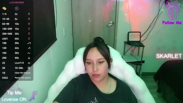 Snapshot of Skarlet_Adams28 chatting on 10, 10, 2025 Skarlet Adams28 online show from 10, 10, 2025