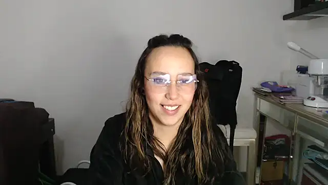 Snapshot of Skarlet_Adams28 chatting on 5, 3, 2025 Skarlet Adams28 online show from 5, 3, 2025