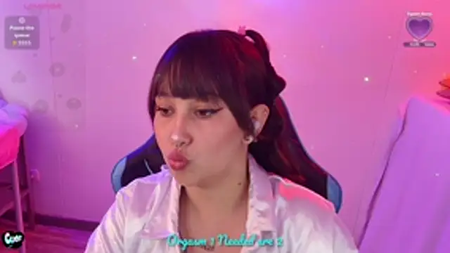 Snapshot of Skarlet_Adams28 chatting on 17, 6, 2026 Skarlet Adams28 online show from 17, 6, 2026