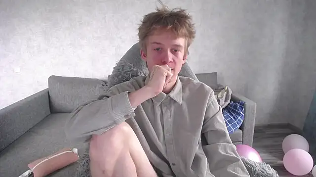 sweetserenity5 online show from 15, 4, 2026