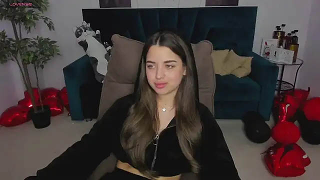 CharleneWoods online show from 2, 3, 2025