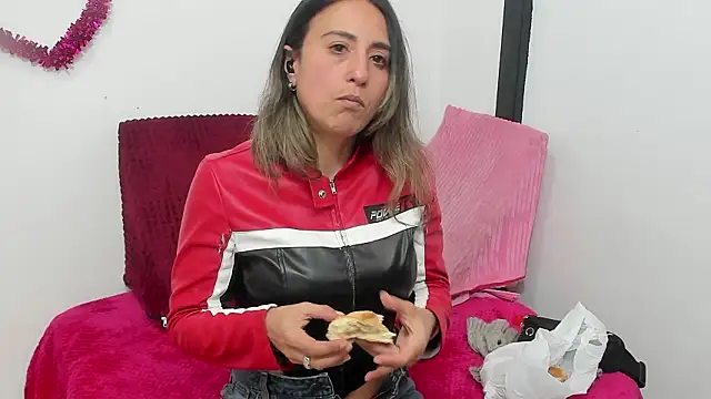 Giia39 online show from 3, 2, 2026