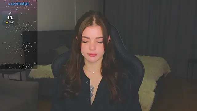 adrianawow1 online show from 6, 11, 2025