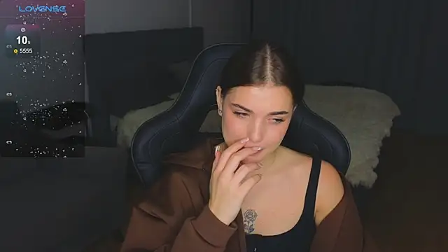 adrianawow1 online show from 28, 11, 2025