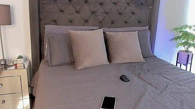 AntonellandJohan online show from 21, 9, 2025