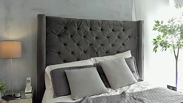 AntonellandJohan online show from 2, 2, 2025