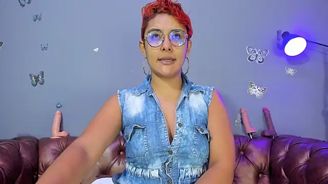 Kaira mosse online show from 1, 3, 2026