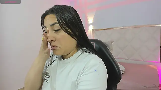 Brendda tay online show from 23, 3, 2026