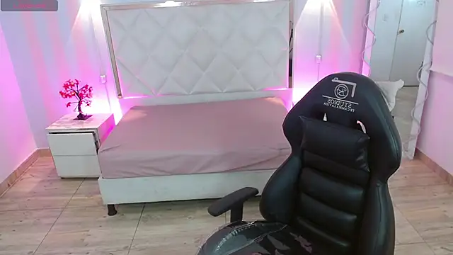 Brendda tay online show from 20, 3, 2026