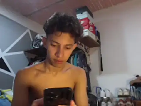 Snapshot of ferchitibellako chatting on 29, 12, 2024 ferchitibellako online show from 29, 12, 2024