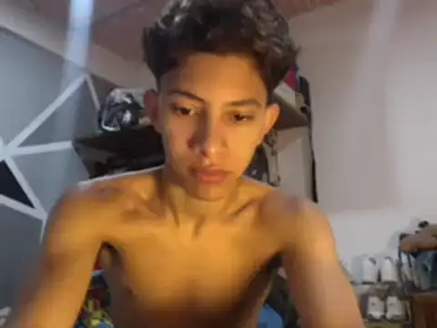 Snapshot of ferchitibellako chatting on 2, 1, 2025 ferchitibellako online show from 2, 1, 2025