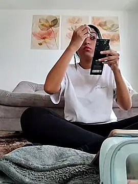 AnneteLynch online show from 24, 3, 2026