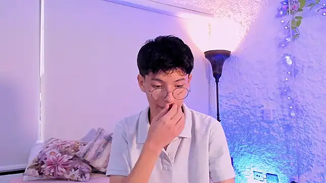 Snapshot of alexandersawyer chatting on 6, 3, 2025 alexandersawyer online show from 6, 3, 2025