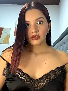 Melanyprada online show from 17, 11, 2025