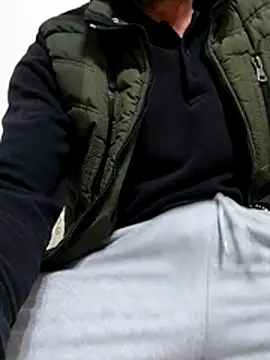 Snapshot of Rdm_b chatting on 5, 11, 2025 Rdm b online show from 5, 11, 2025