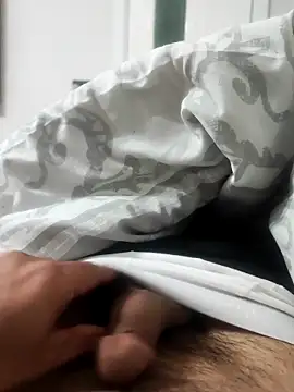 Snapshot of Rdm_b chatting on 11, 10, 2025 Rdm b online show from 11, 10, 2025