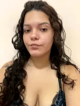 BranquinhaRj177 online show from 15, 12, 2025