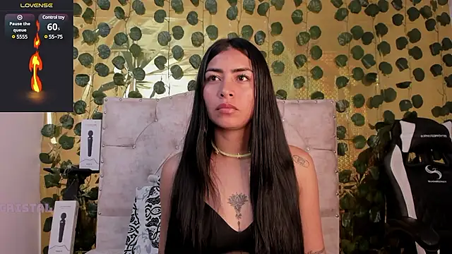 cristalconnorr online show from 2, 12, 2024