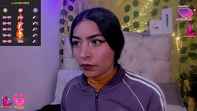 Snapshot of cristalconnorr chatting on 17, 2, 2026 cristalconnorr online show from 17, 2, 2026