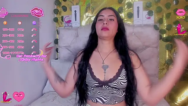 cristalconnorr online show from 21, 4, 2026