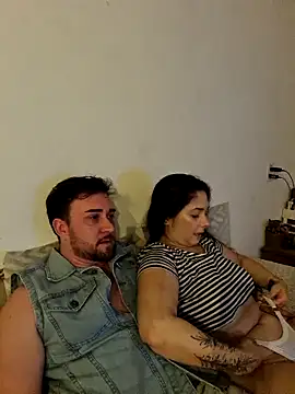 CoelhinhaGostosa online show from 19, 4, 2026