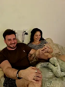 CoelhinhaGostosa online show from 5, 4, 2026