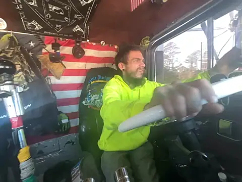 Snapshot of XMeF10 chatting on 13, 1, 2026 XMeF10 online show from 13, 1, 2026