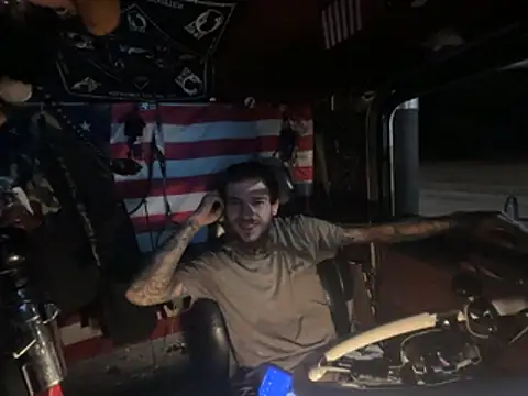 Snapshot of XMeF10 chatting on 11, 1, 2026 XMeF10 online show from 11, 1, 2026