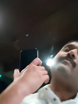 Snapshot of Akhil3290 chatting on 16, 11, 2025 Akhil3290 online show from 16, 11, 2025