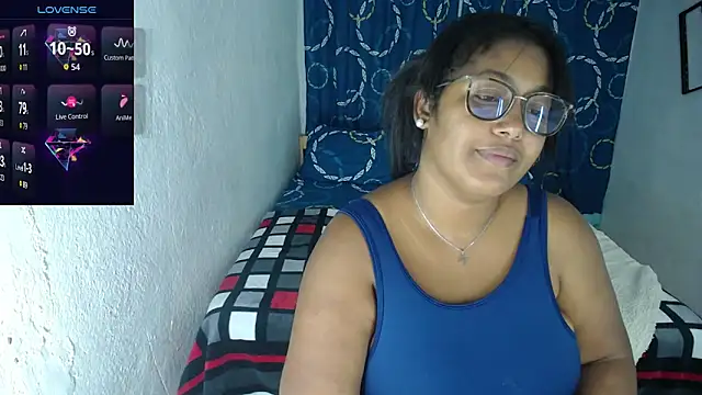 Snapshot of miajoseph_ chatting on 14, 5, 2026 miajoseph online show from 14, 5, 2026