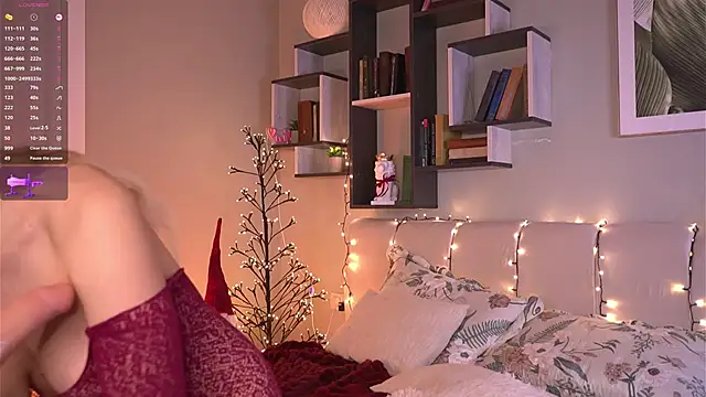 Snapshot of MiaBanger chatting on 18, 12, 2025 MiaBanger online show from 18, 12, 2025