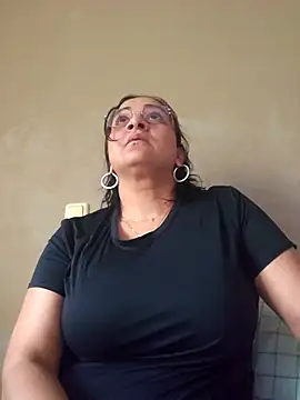 Snapshot of paulinaDiaz1 chatting on 25, 4, 2026 paulinaDiaz1 online show from 25, 4, 2026