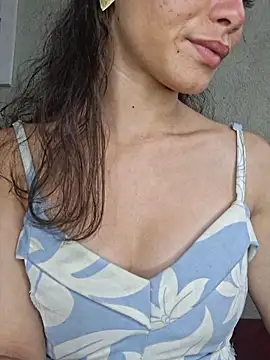 HelenHoltz online show from 11, 11, 2025