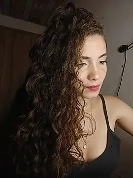HelenHoltz online show from 3, 6, 2026
